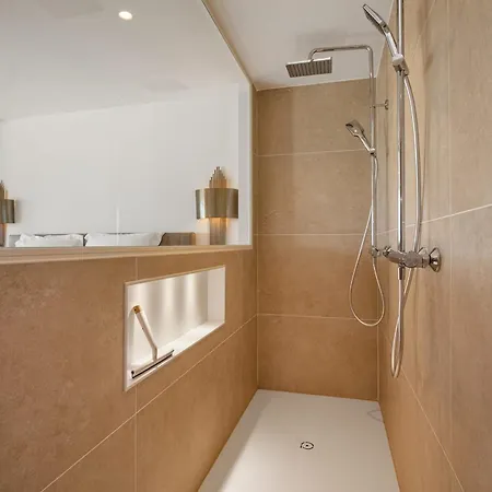 Casa vacanze La Douce Folie Luxury Apartment With Terrace In Naturist Village *